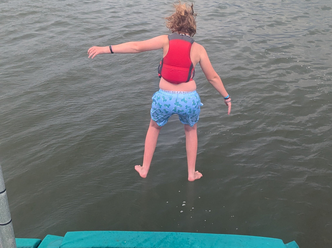 Captain Bam's Jungle Float-布雷登顿必去景点