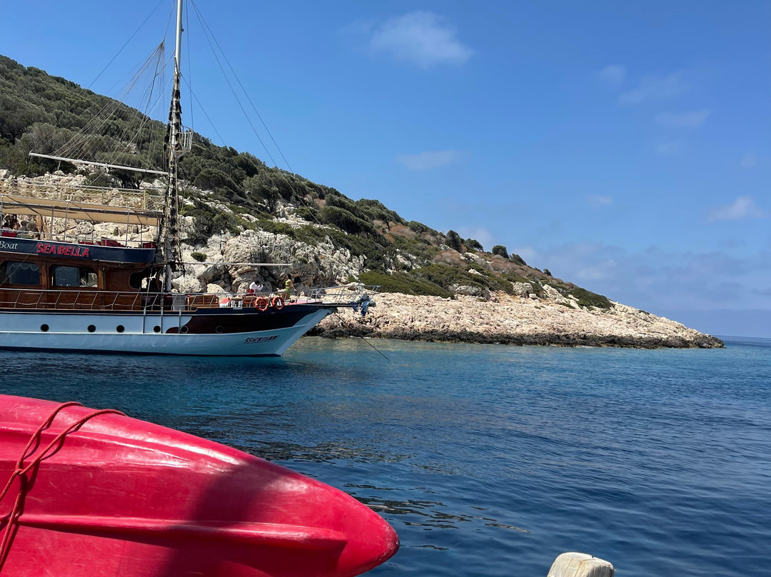 Zeus Boat - Daily Boat Trip-卡尔坎必去景点