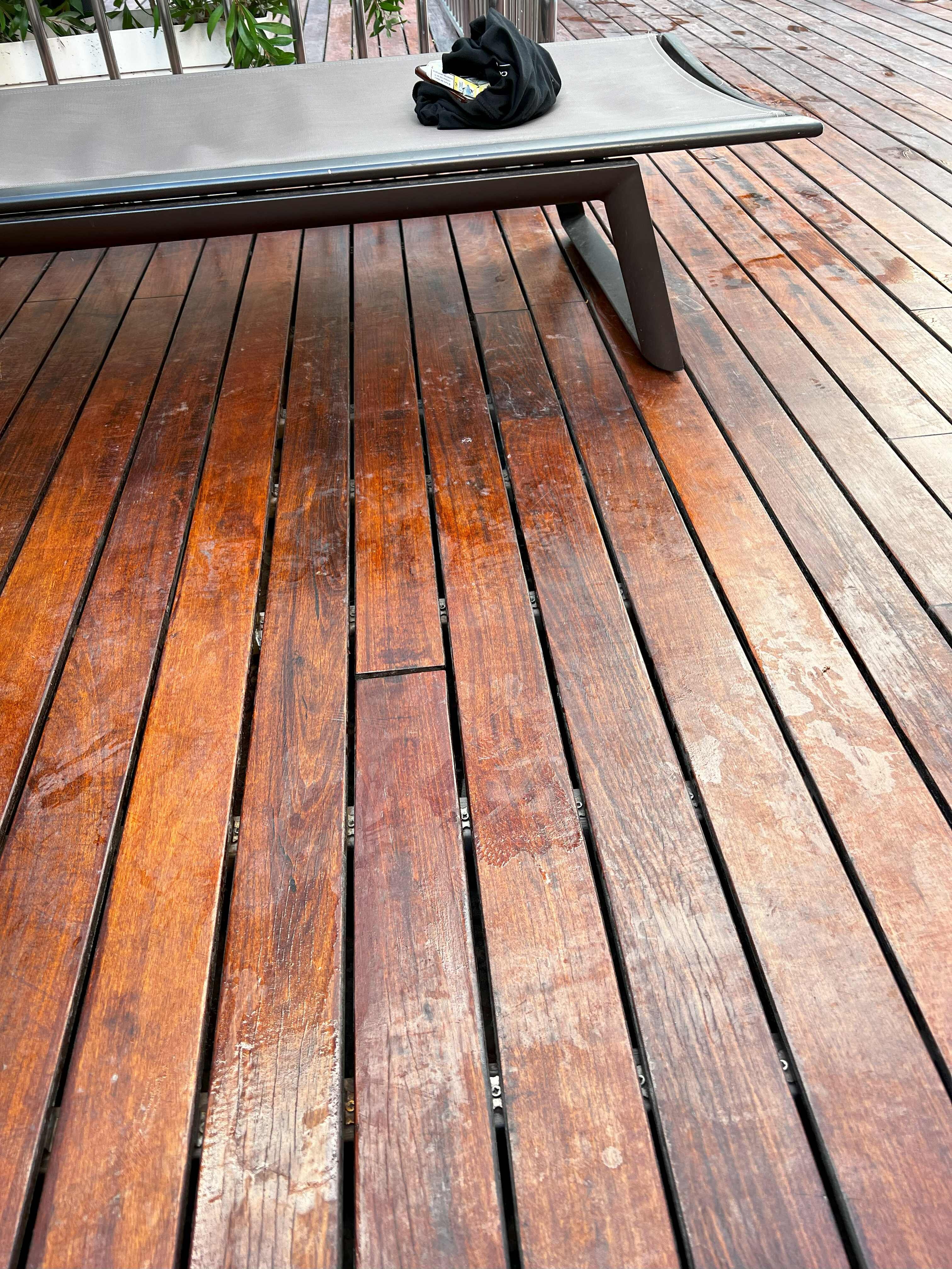 Ilunion Valencia 4-泳池