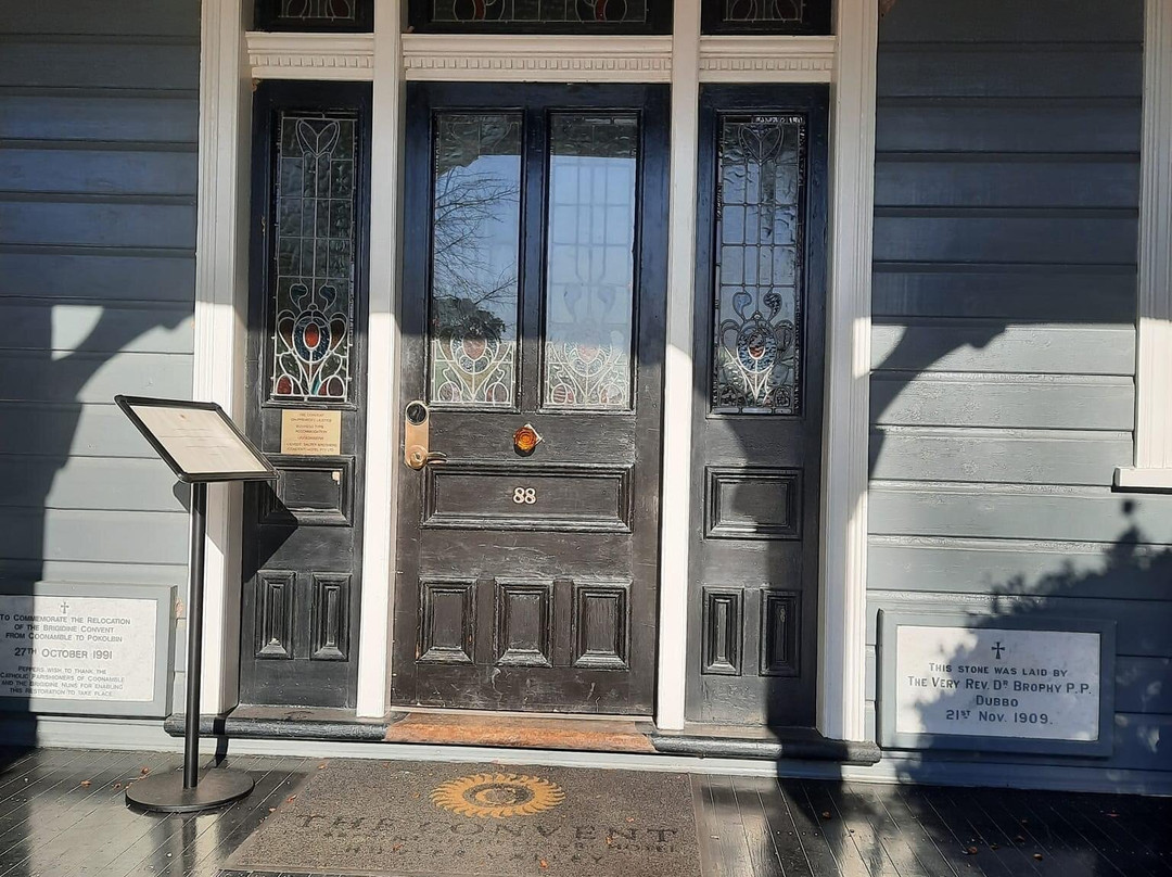 派佩斯旅舍猎人谷主图