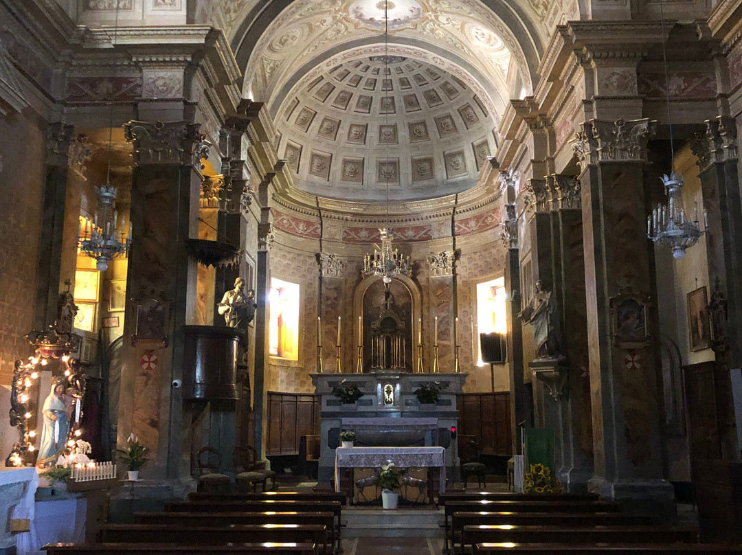 Chiesa Parrocchiale di Maria Vergine del Carmine-Grinzane Cavour必去景点