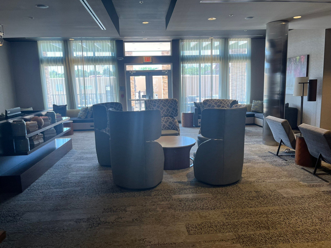 Courtyard Ardmore主图