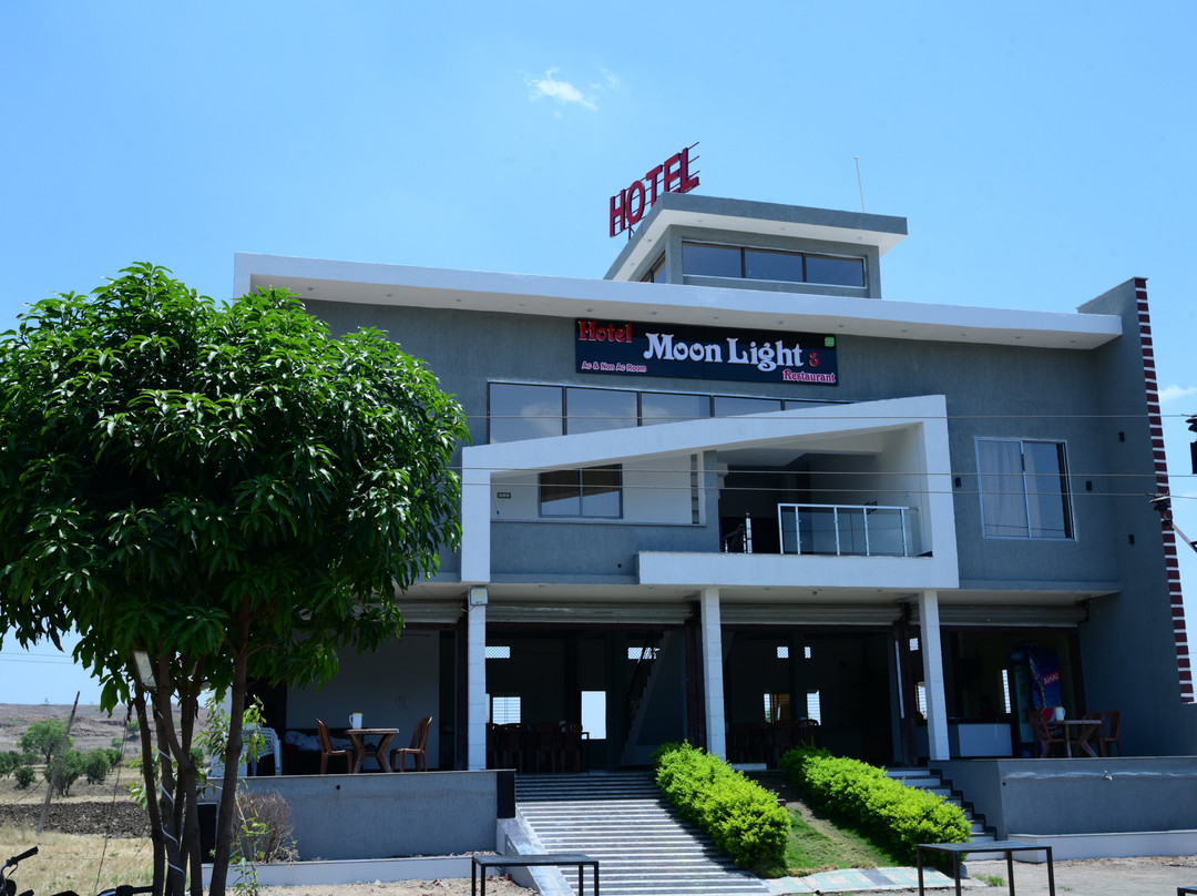 Hotel Moonlight & Restaurant