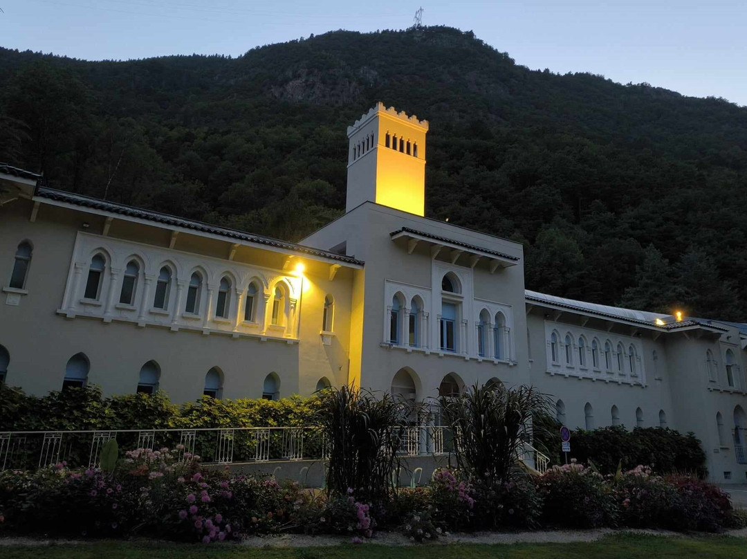 Centre Thermal La Lechere-Les-Bains-La Lechere必去景点