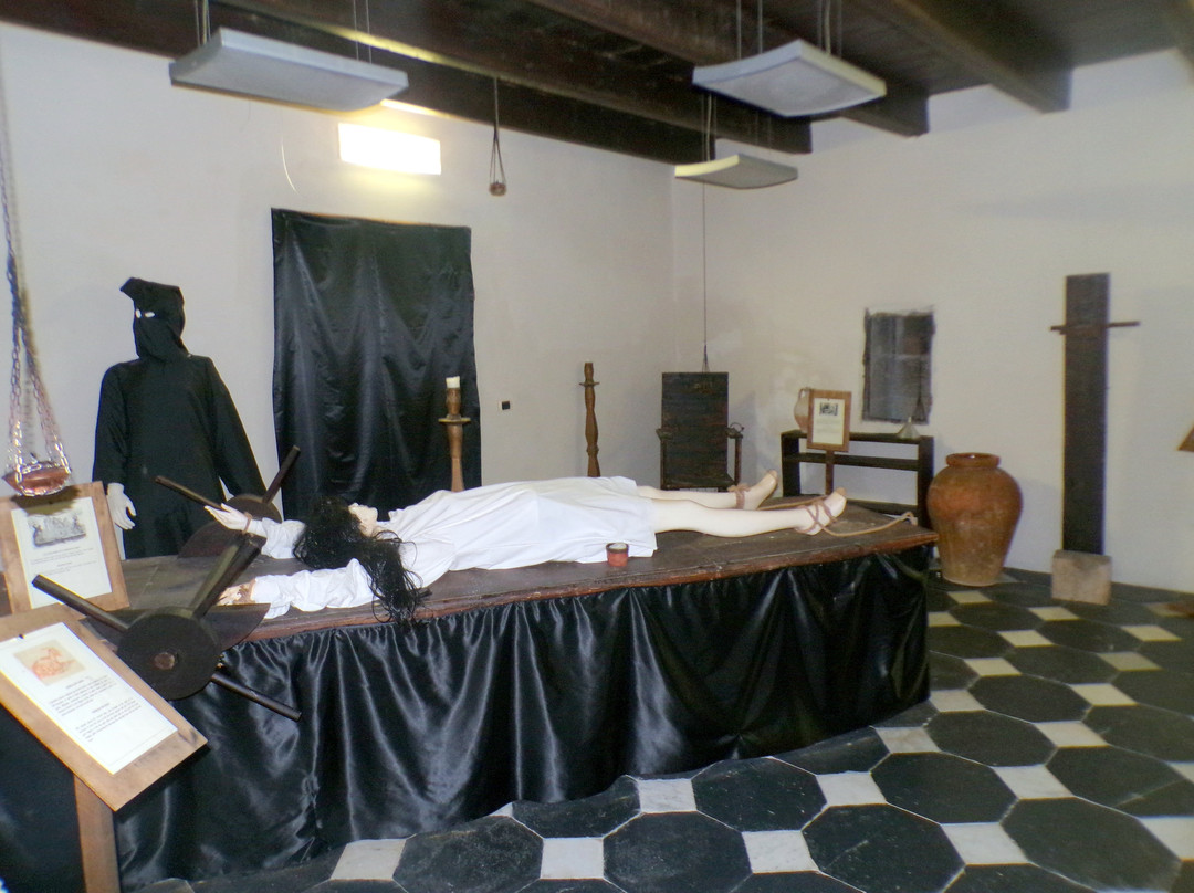 Episcopio museo stregoneria e inquisizione-Castelsardo必去景点
