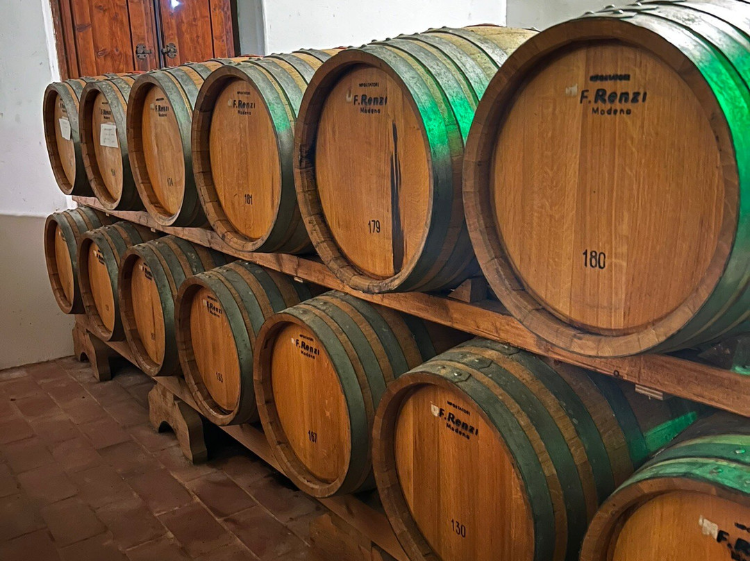 Felsina-卡斯德尔诺沃贝拉登卡必去景点