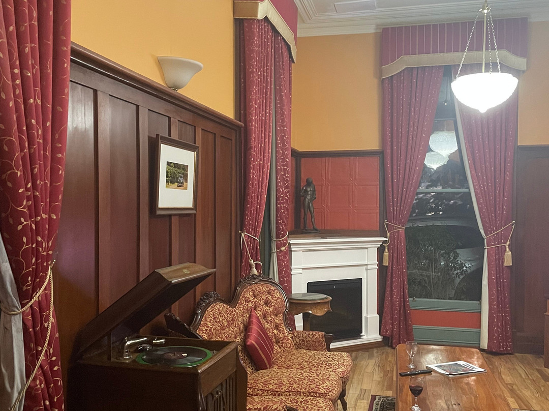 桥菲尔德宾馆主图