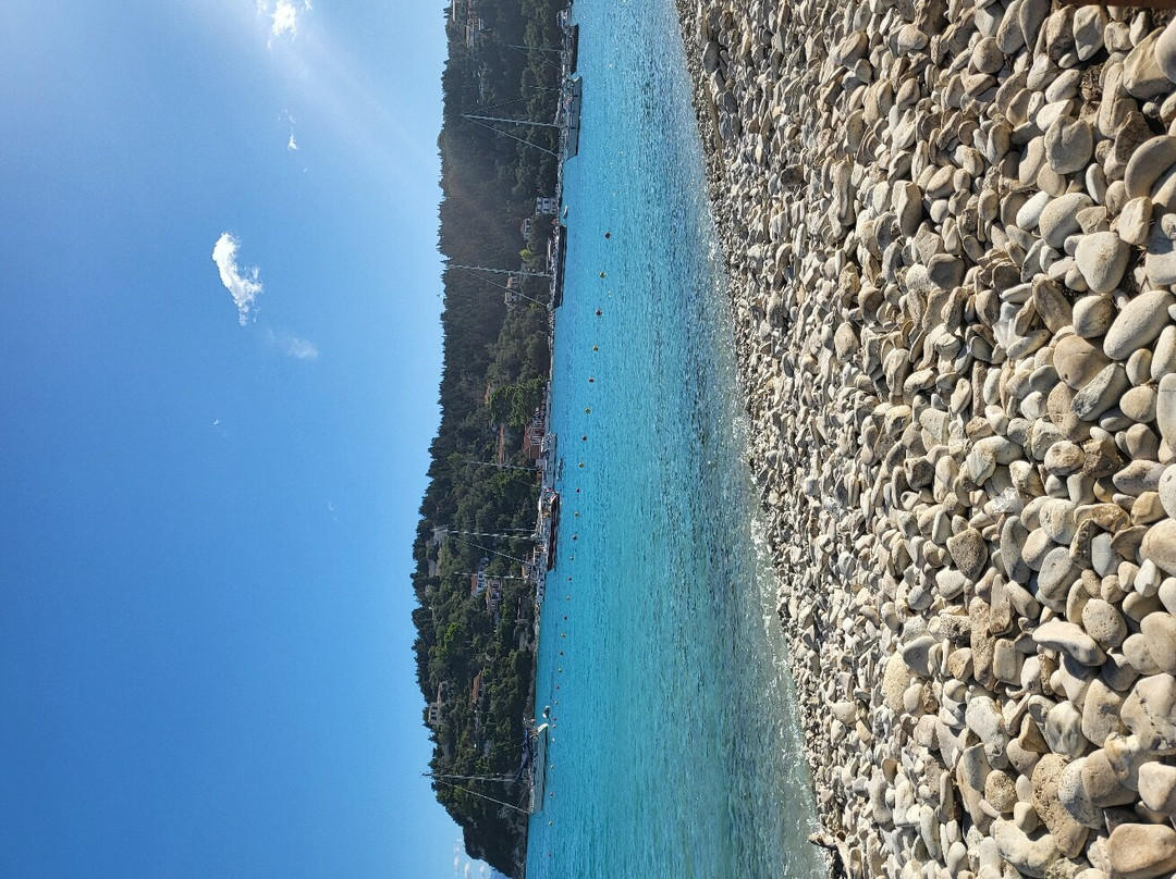 Harami Beach-Lakka必去景点