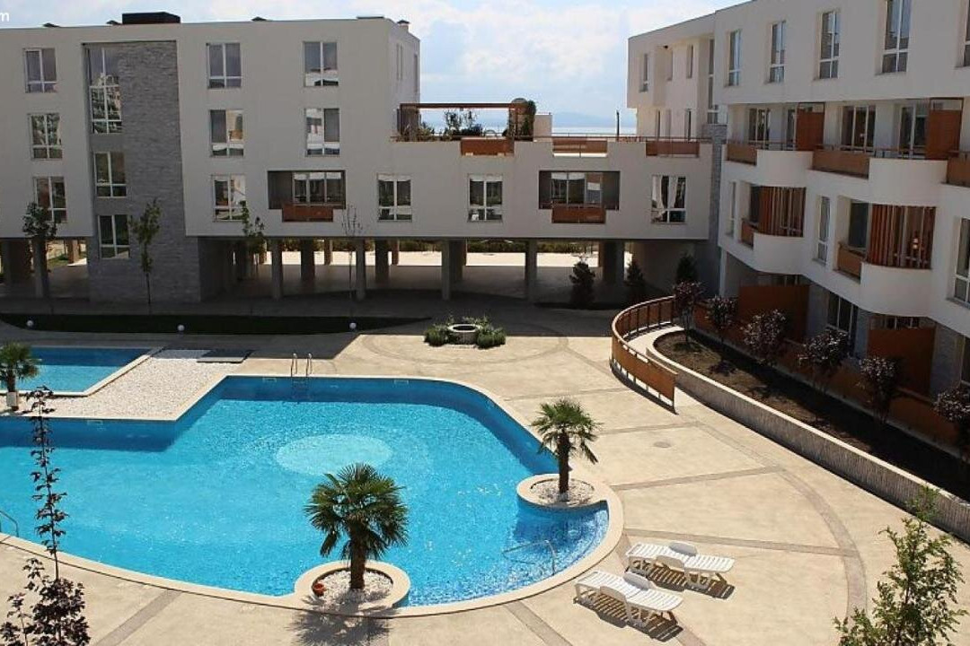 Apartments in Las Brisas