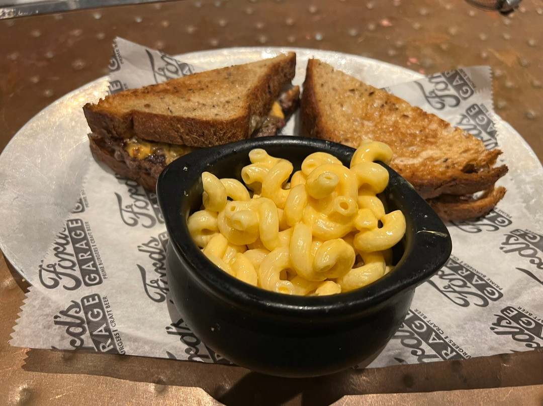 Ford's Garage Pier Park