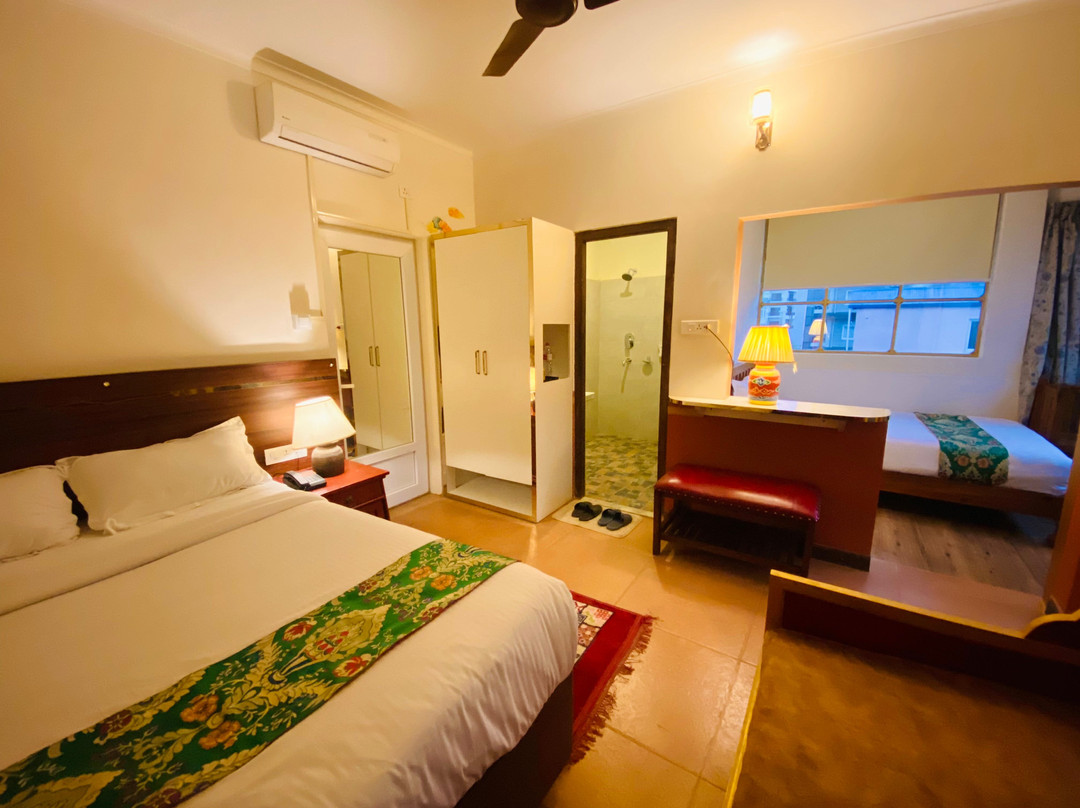 Three Jewels Boutique Hotel主图