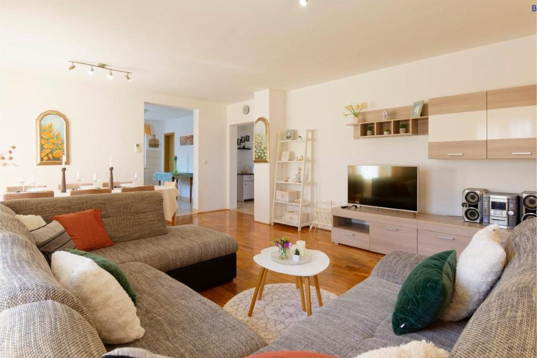 Holiday Home Tina by Rent Istria