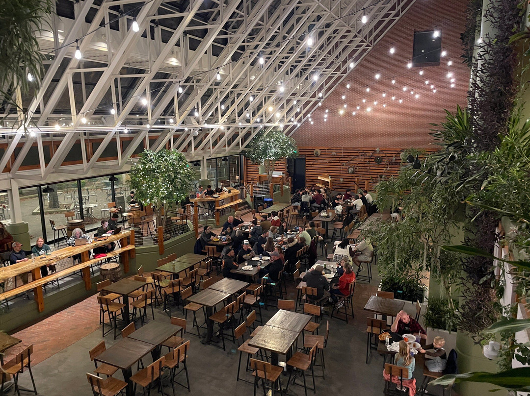 Tree House Brewing Company--deerfield景点图片