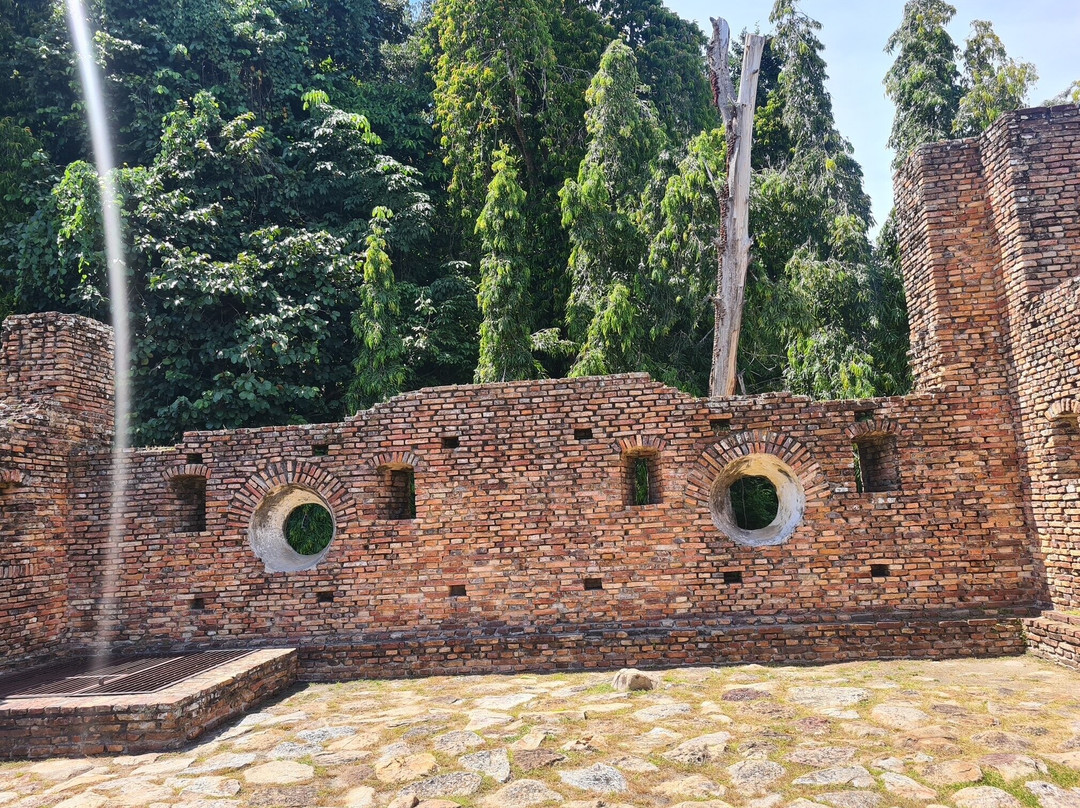 Dutch Fort (Kota Belanda)-邦喀岛必去景点