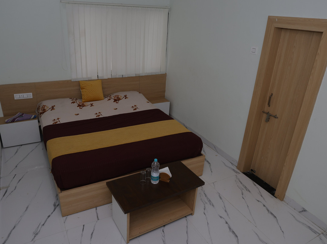 Hotel New Punjab主图