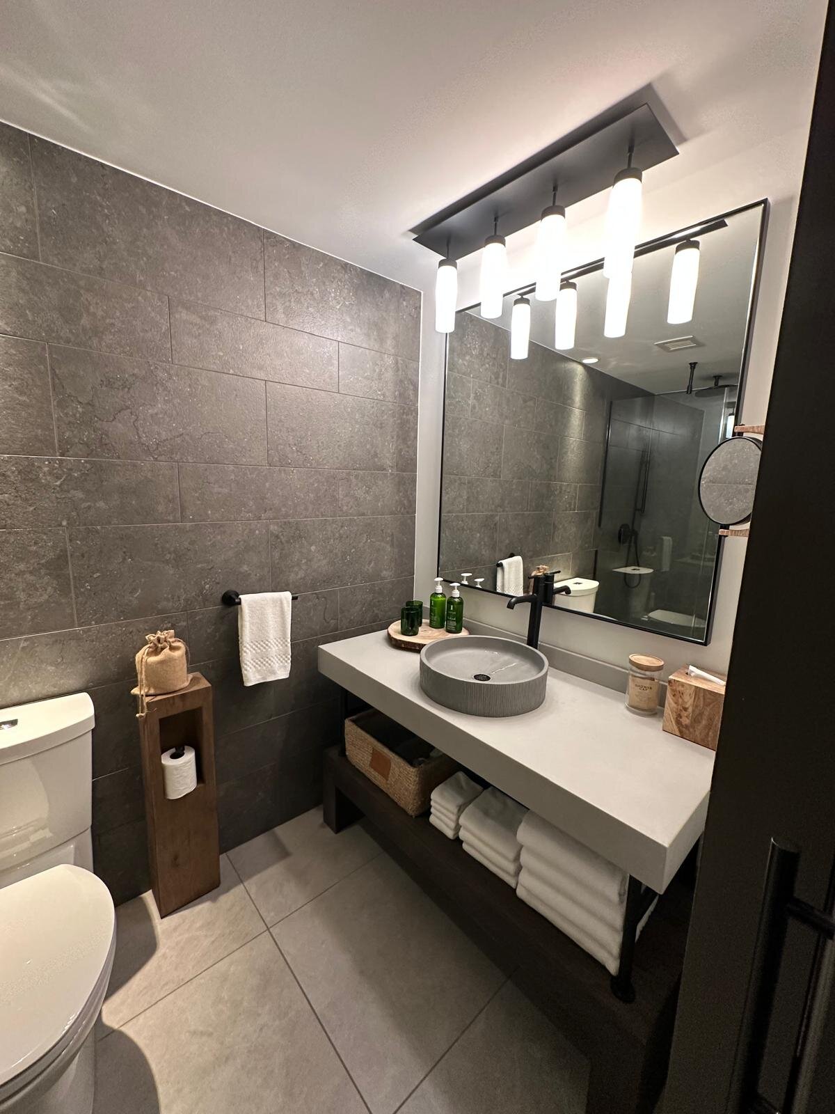 林肯生活乐趣酒店-浴室