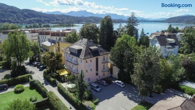 Villa Auguste主图