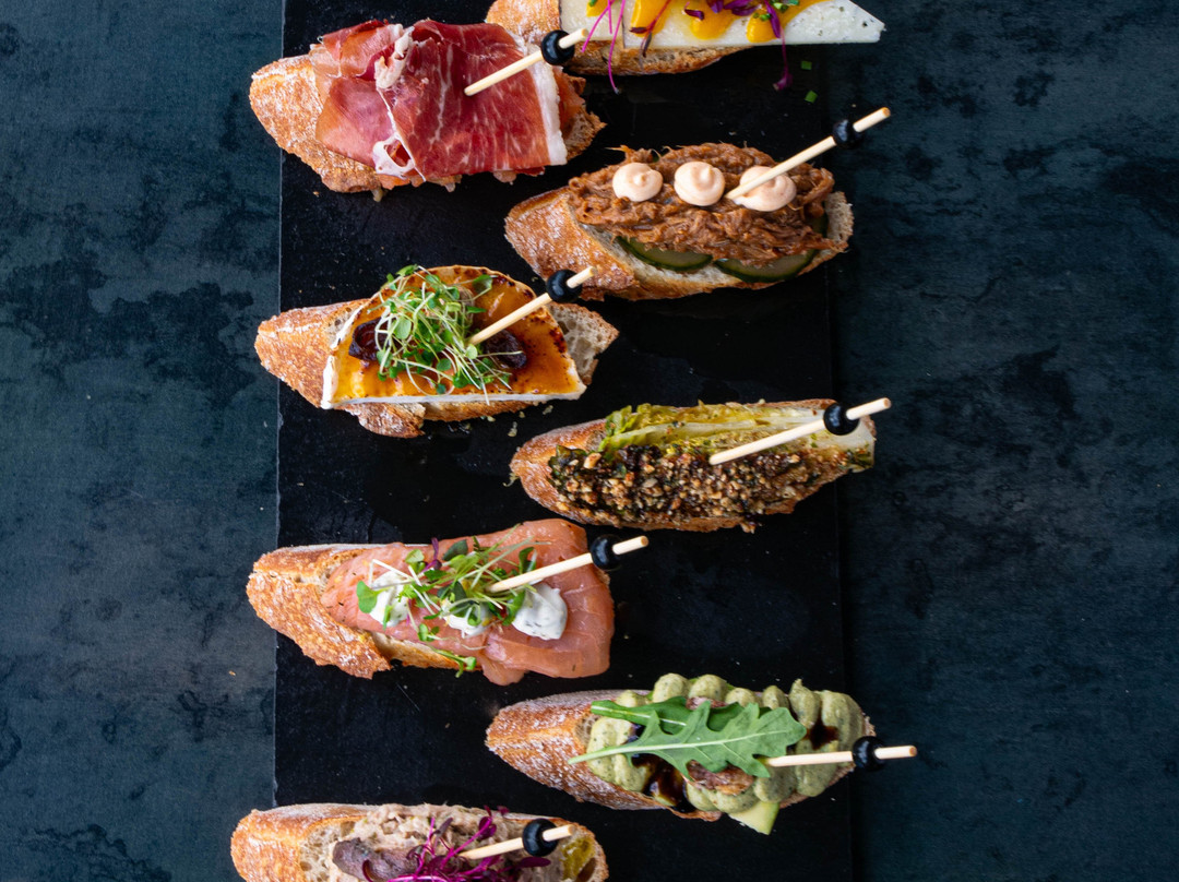 21 Pinchos Fenix I