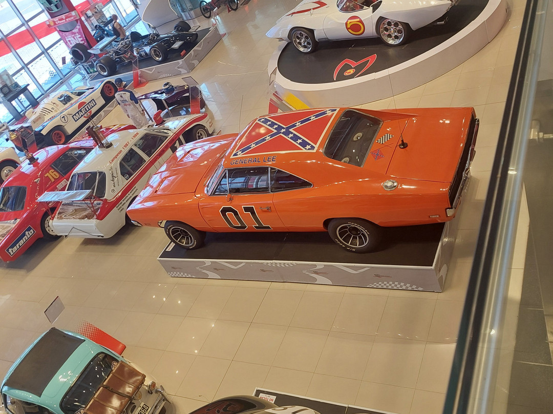 Museo Del Automovil景点图片