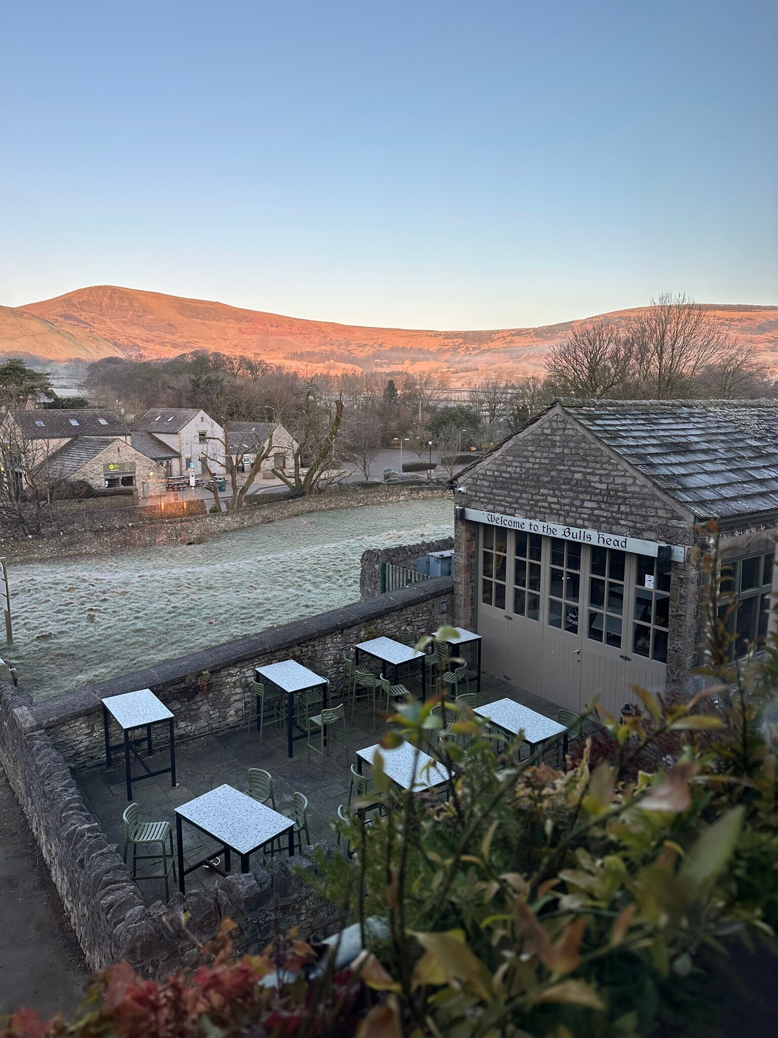 Bulls Head Castleton-官方