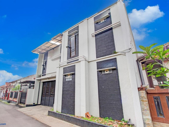 Hotel O Ump Near Rs Margono