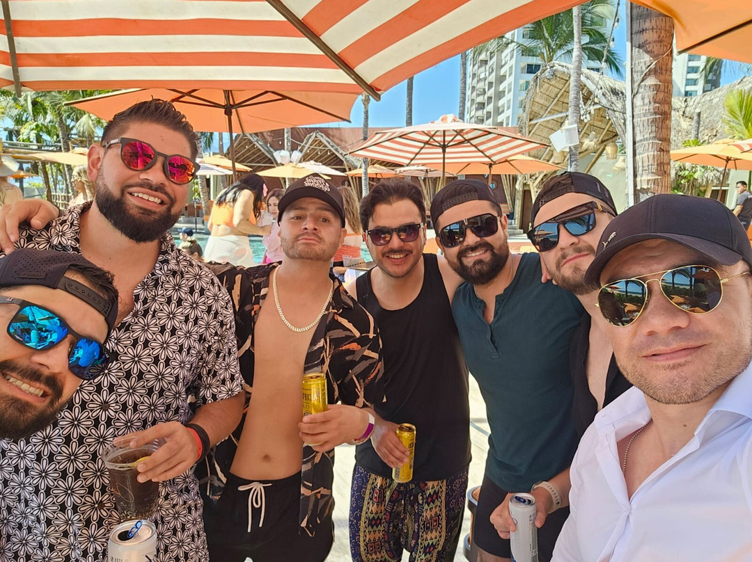 Chicabal Sunset Club-瓦拉塔港必去景点