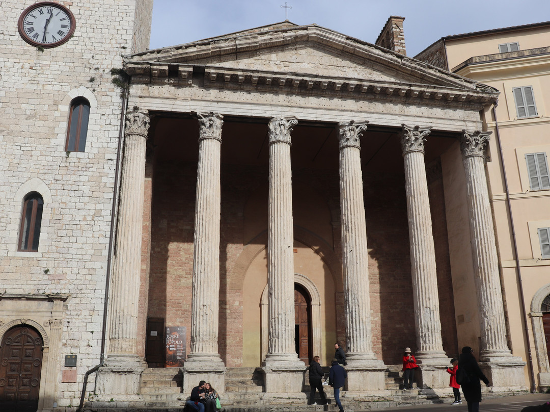 Tempio di MinervaChurch of Santa Maria Sopra Minerva in Assisi-阿西西必去景点