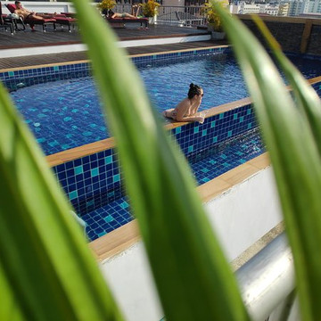 帕利帕斯芭东度假村主图