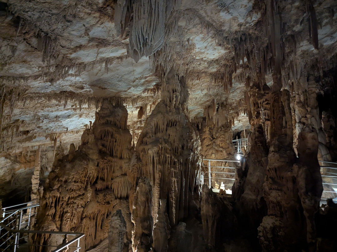 Koutouki Cave-派阿尼亚必去景点