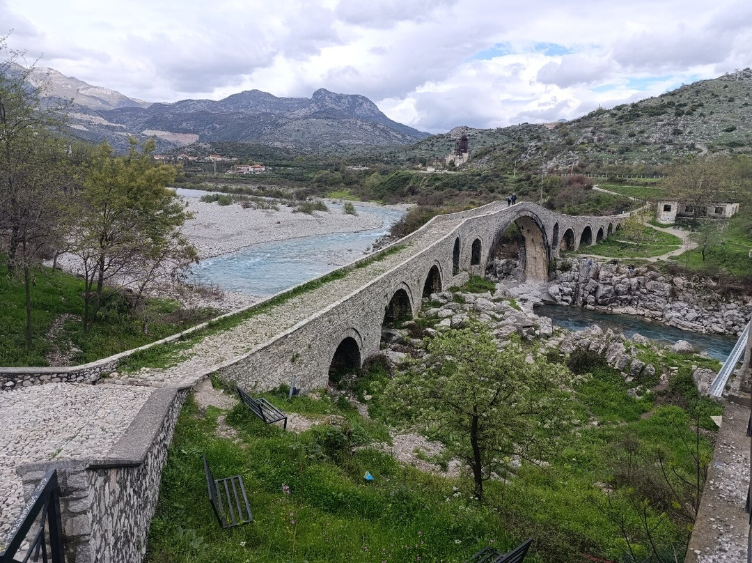 Mesi Bridge-Boks必去景点