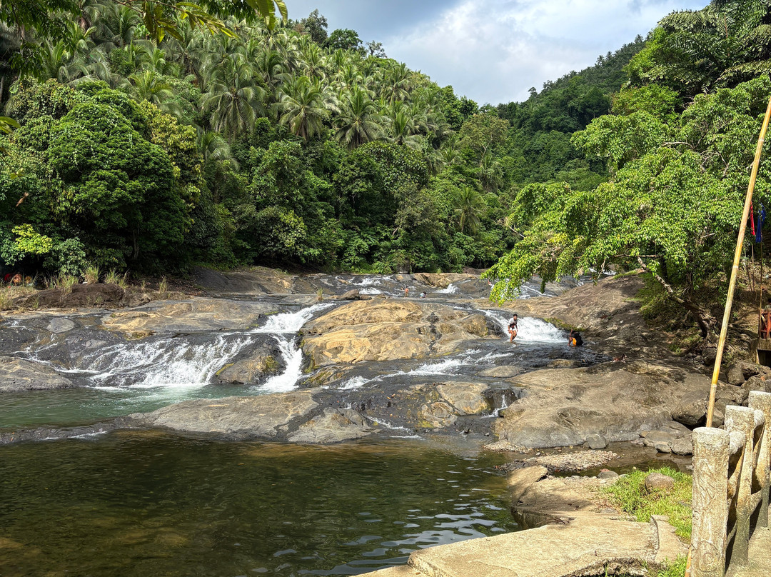 Tarangban Falls-Calbayog City必去景点