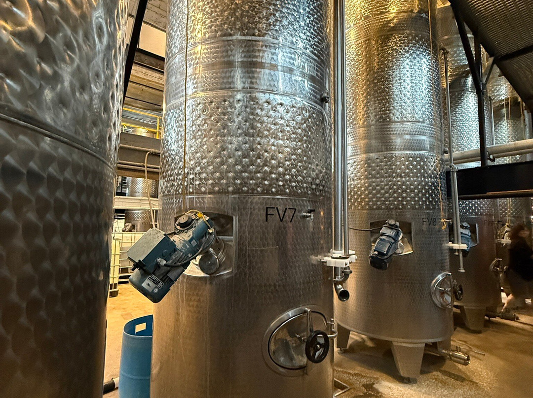 Journeyman Distillery - Three Oaks-Three Oaks必去景点