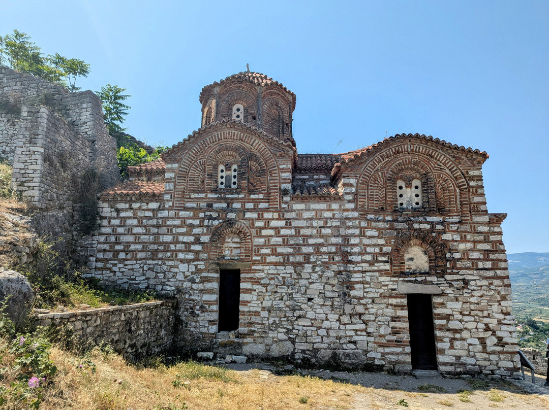 Holy Trinity Church-培拉特必去景点