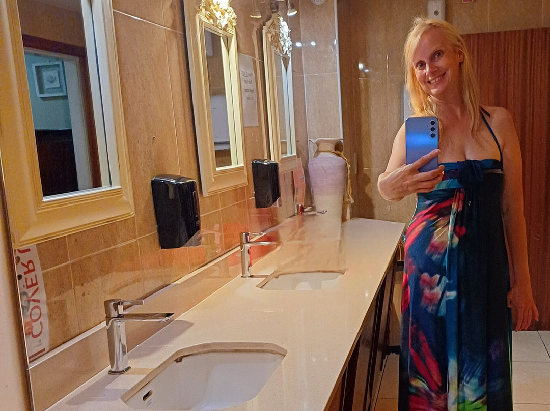 Treacys Hotel Waterford主图