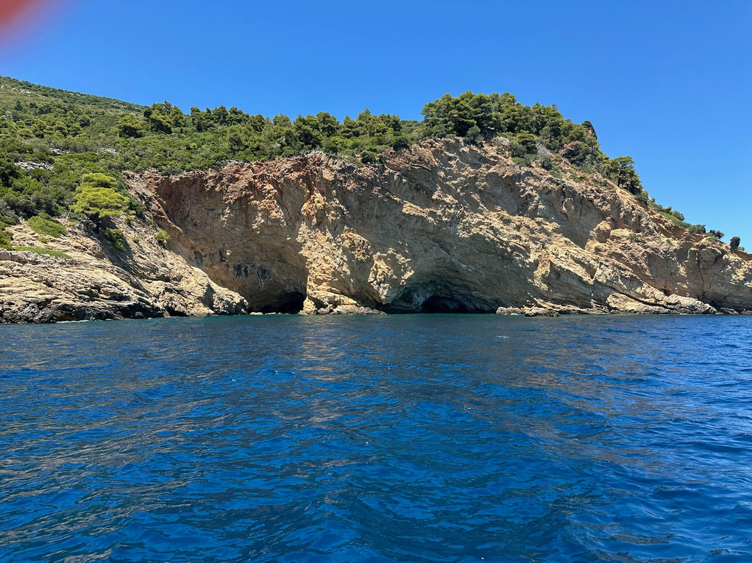 Axis Boat Rentals-Loutraki必去景点