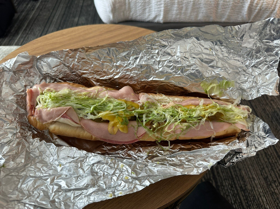 Marcucci's Bakery & Grinder Shop