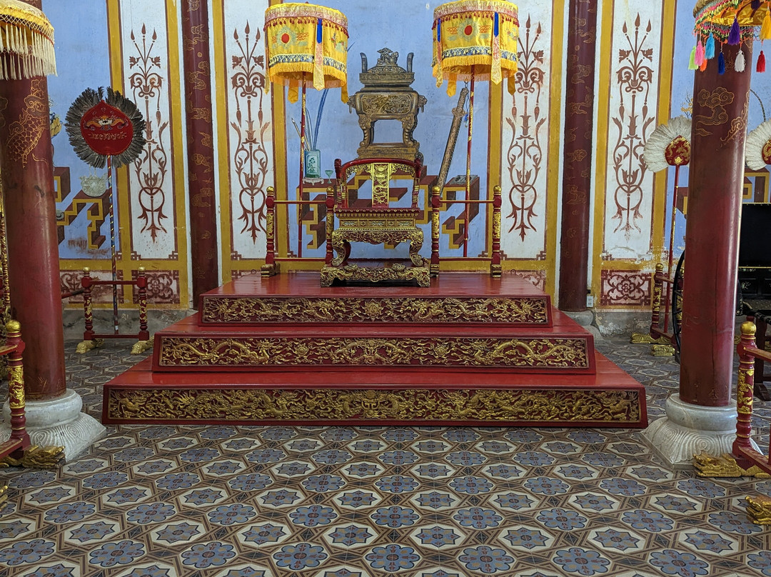 Halls of the Mandarins-顺化必去景点