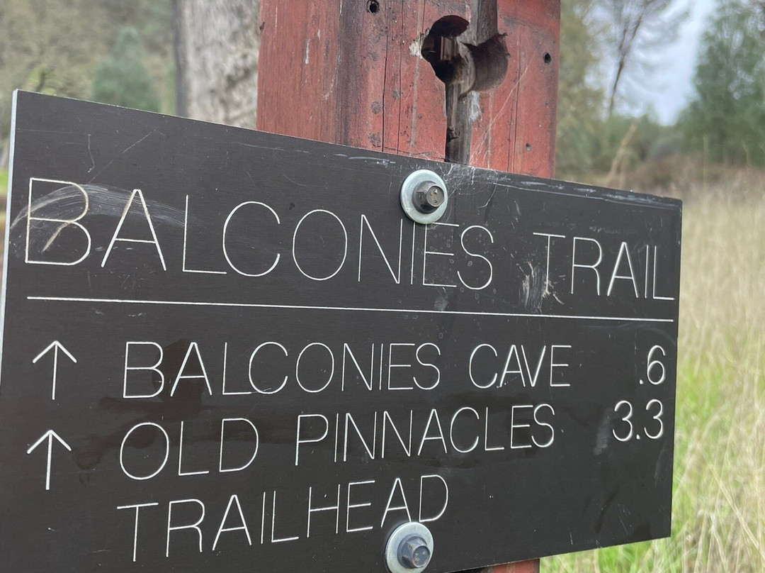 Pinnacles National Park West Entrance-Soledad必去景点