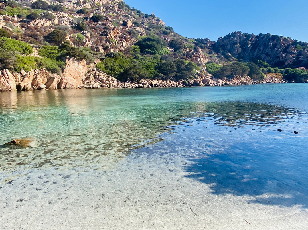 Cala Lunga Di Porto Massimo-拉马达莱娜必去景点