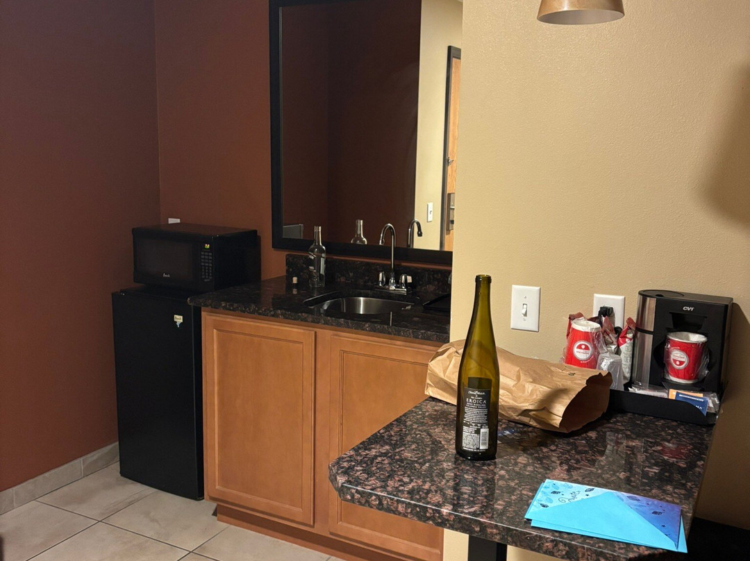 Cobblestone Inn & Suites - Newton主图