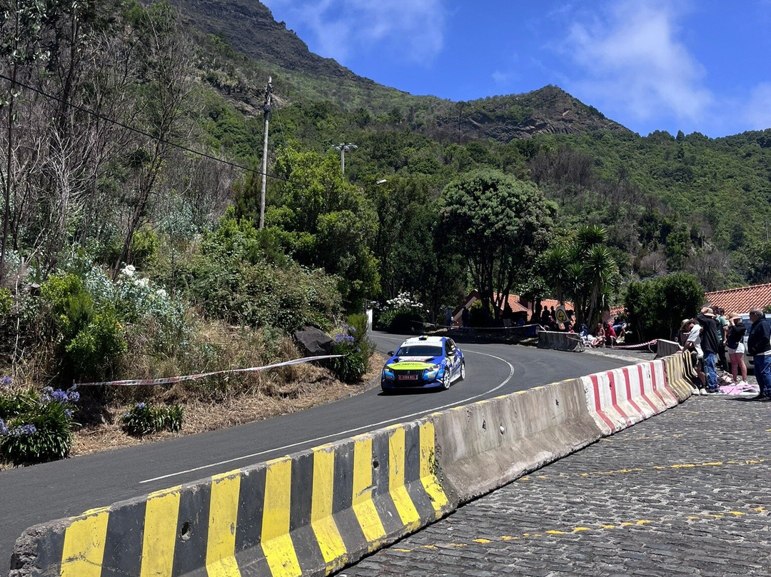 Valley View Hotel Encumeada主图