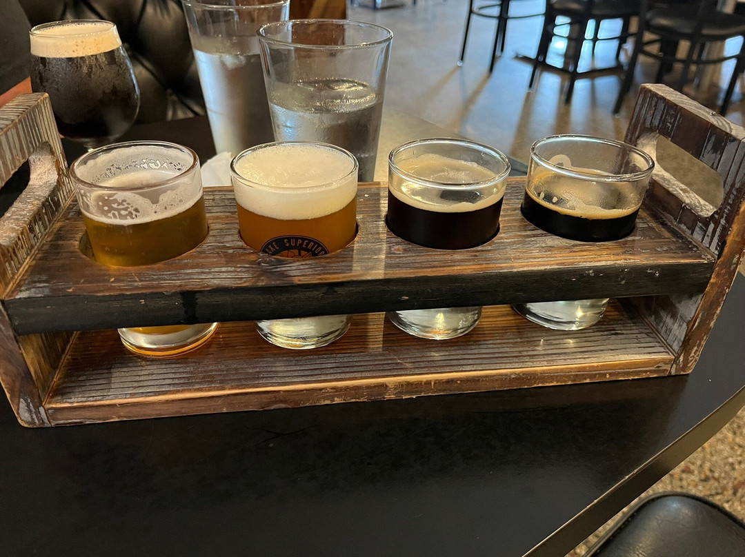 Lake Superior Smokehouse Brewpub