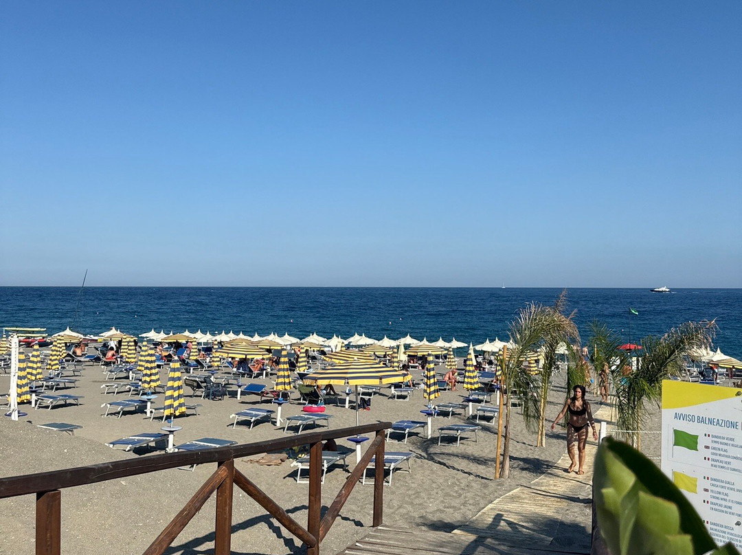 Lido Acquascivoli Tobogan-Giardini Naxos必去景点