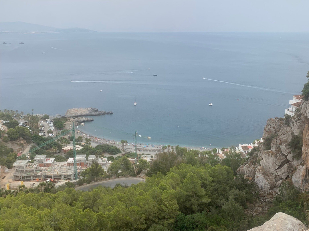 Punta de La Mona Lighthouse-阿尔穆涅卡尔必去景点