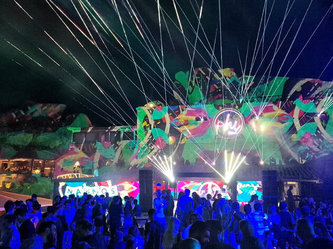 Phi Beach Club-Baia Sardinia必去景点