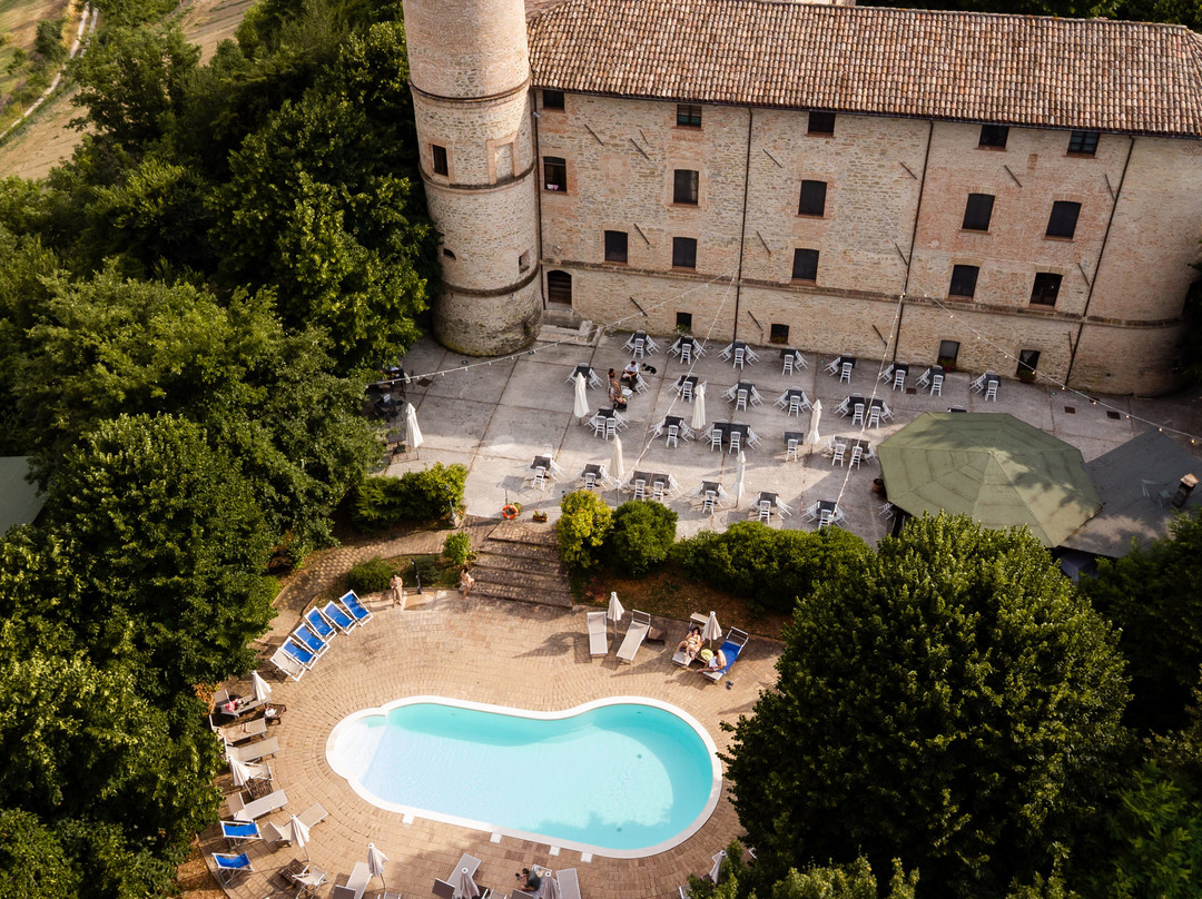 Castello di Baccaresca-古比奥必去景点