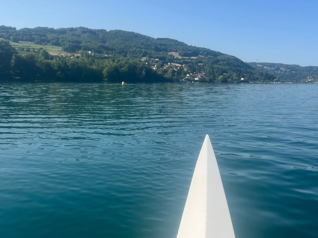 Aviron Du Lac Bleu-Paladru必去景点