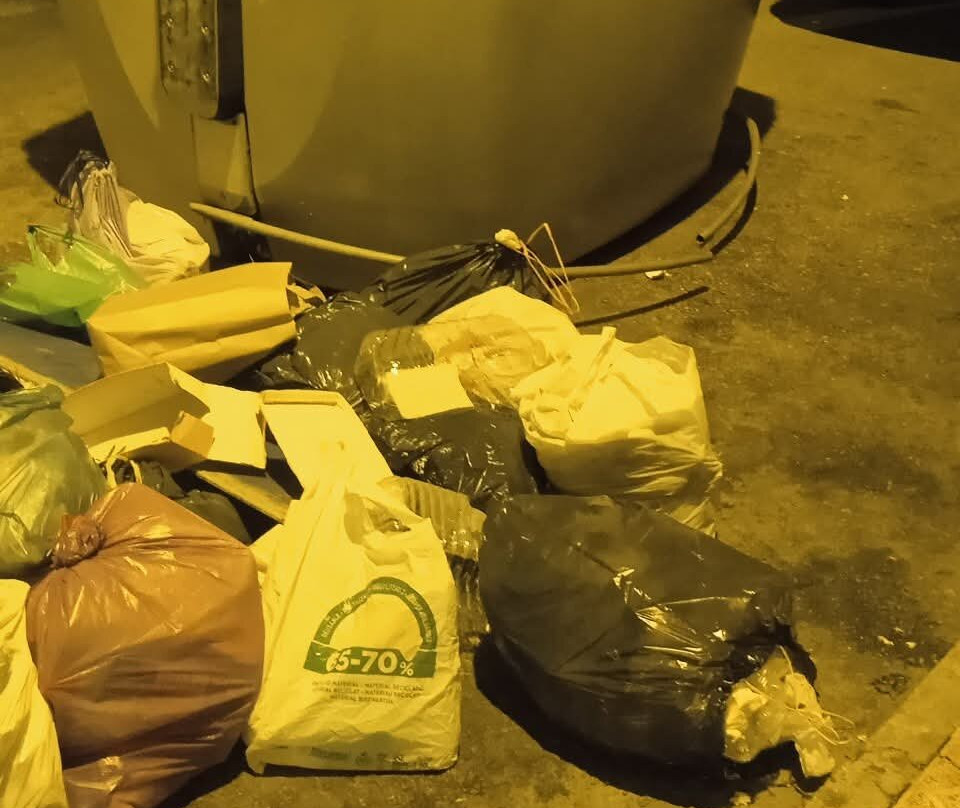 Playa Del Rihuete-穆尔西亚马萨龙港必去景点