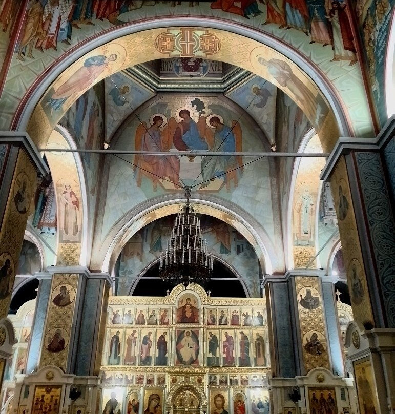 Holy Trinity Cathedral-安加尔斯克必去景点