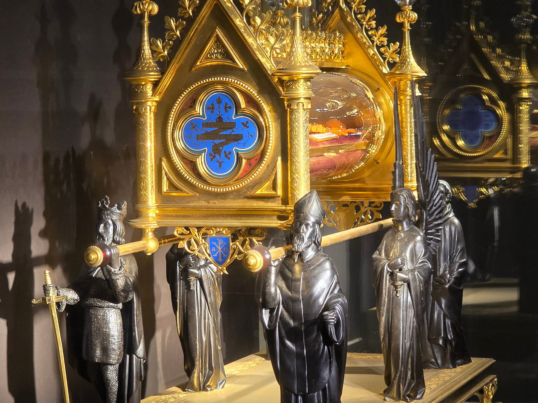 Cathédrale Saint-Francois-De-Sales-尚贝里必去景点